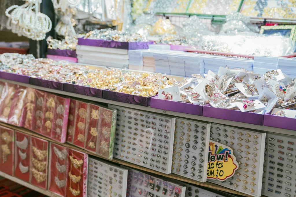 Accessories kiosk at Jakel Square