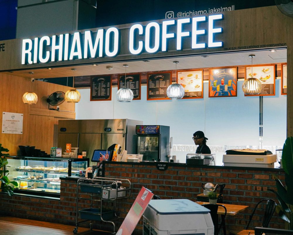 Richiamo Coffee at Jakel Square